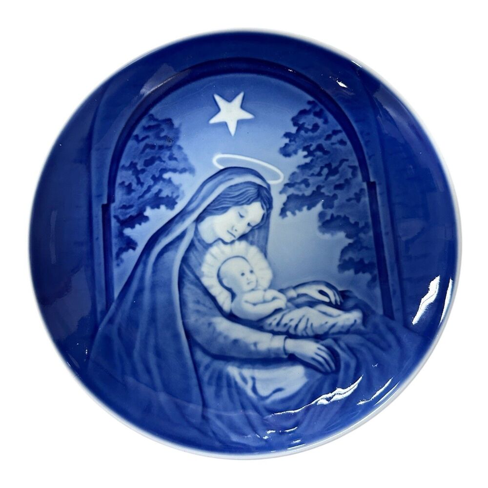 Blue B&G Bing & Grondahl Denmark Plate 9202 Mary and Baby Jesus Christmas